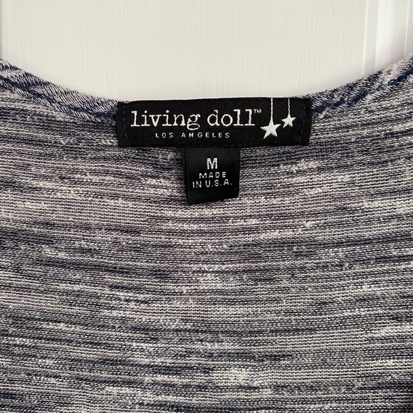 Living Doll Juniors Navy Blue White Short Sleeve Top with Ruffle Hem Size Medium - Picture 3 of 6